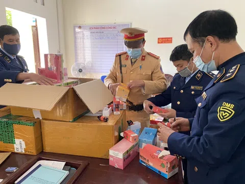 Lạng Sơn: Thu giữ 600 điếu thuốc lá điện tử không hóa đơn, chứng từ