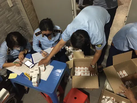 Bắt giữ lượng lớn thuốc điều trị Covid-19 tại TP. Hồ Chí Minh