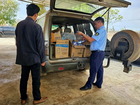 Gia Lai: Tạm giữ gần 7.000 sản phẩm có dấu hiệu giả mạo các nhãn hiệu của Unilever