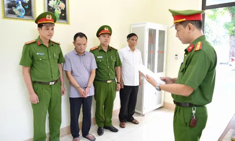 Bắt tạm giam Giám đốc Công ty ATHENA Việt Nam vì sản xuất hàng nghìn mỹ phẩm giả