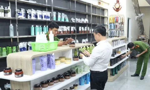 Quảng Trị: Thu giữ 2,5 tấn mỹ phẩm không rõ nguồn gốc