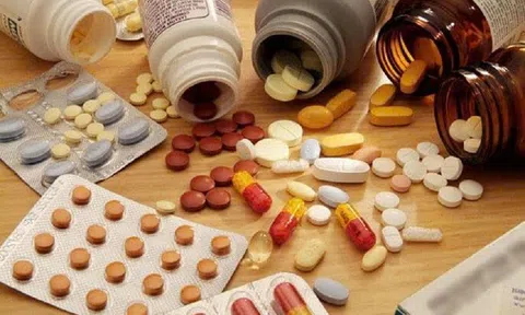 Siết chặt quản lý dược phẩm: Hàng loạt chỉ đạo khẩn cấp nhằm đẩy lùi thuốc giả, thuốc lậu