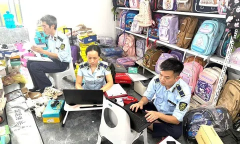 Thanh Hóa: Phát hiện kho hàng chứa gần 2.000 sản phẩm không rõ nguồn gốc xuất xứ