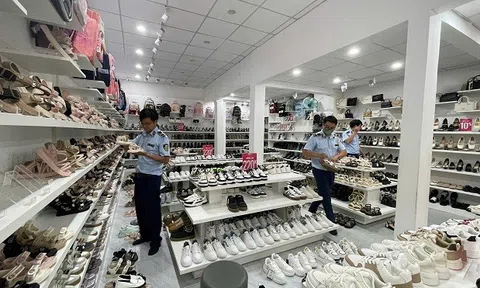 Lực lượng Quản lý thị trường Gia Lai triệt phá cơ sở buôn bán hàng giả mạo nhãn hiệu trị giá gần 269 triệu đồng