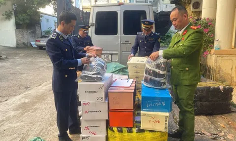 Lạng Sơn: Phát hiện nhiều thực phẩm bẩn và hàng hóa thời trang giả mạo nhãn hiệu