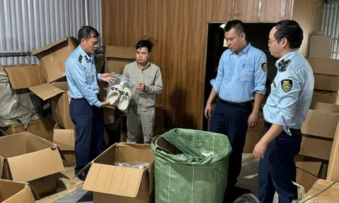 QLTT Quảng Ninh ra quân chống hàng giả cuối năm, thu phạt hơn 2 tỷ đồng