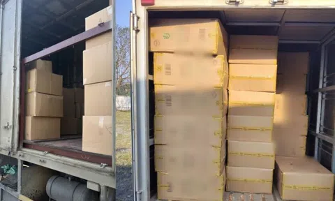 Hà Tĩnh: Triệt phá đường dây buôn thuốc lá giả xuyên quốc gia