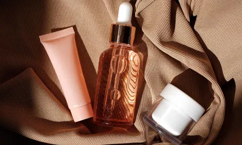 Siết chặt quản lý mỹ phẩm: Thu hồi hàng loạt sản phẩm không đúng công bố