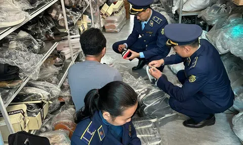 Nghệ An: Phát hiện, xử lý cơ sở kinh doanh giày thể thao giả mạo nhãn hiệu
