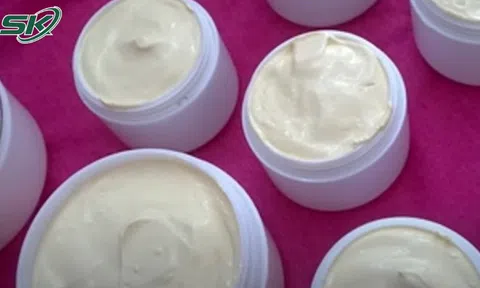 TPHCM: Triệt phá 'đại công xưởng' sản xuất mỹ phẩm giả gắn mác ngoại nhập