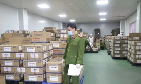 Lãnh đạo Chi cục An toàn vệ sinh thực phẩm nhận tiền tỷ để ‘mở đường’ cho sữa giả