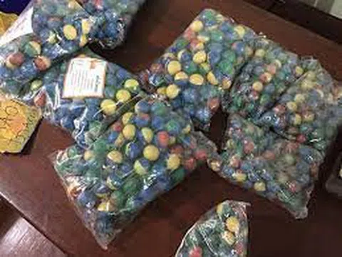 Lào Cai: Thu giữ  500 kg pháo nổ và gần 4000 bao thuốc lá lậu