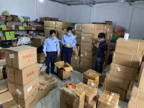 Vĩnh Phúc: Thu giữ lô hàng mỹ phẩm vi phạm
