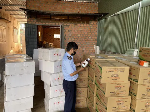 Gia Lai: Tiếp tục thu giữ 1.600 lít thuốc bảo vệ thực vật chứa hoạt chất cấm