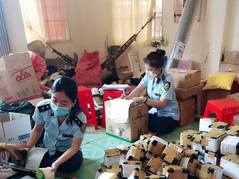 Cà Mau: Phát hiện lượng lớn mỹ phẩm không rõ nguồn gốc