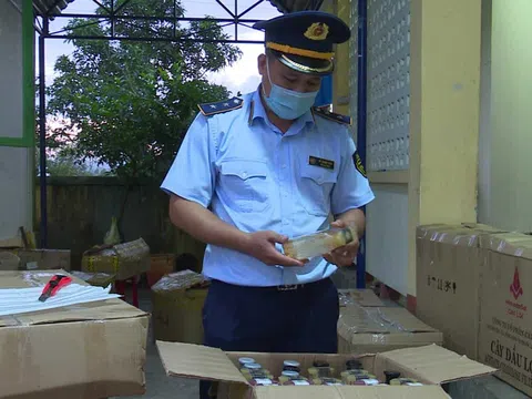 Phú Yên: Tạm giữ lô mỹ phẩm không hóa đơn trị giá hơn 1,5 tỉ đồng