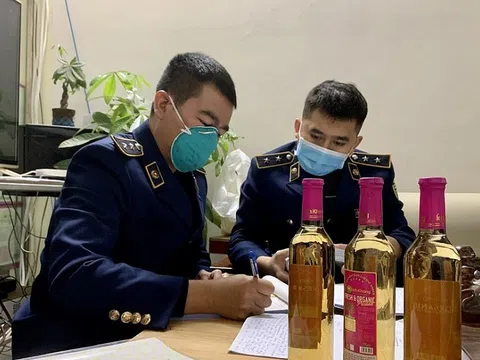 Hà Nội: Phát hiện gần 10.000 sản phẩm nước giải khát vi phạm vệ sinh an toàn thực phẩm