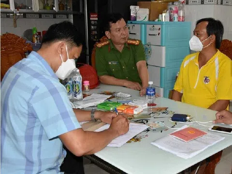 Tiền Giang: Bắt quả tang vụ sản xuất thuốc tân dược giả quy mô lớn