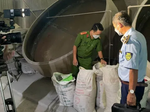 Long An: Xử phạt gần 400 triệu đồng với 1 doanh nghiệp có hành vi sản xuất phân bón giả