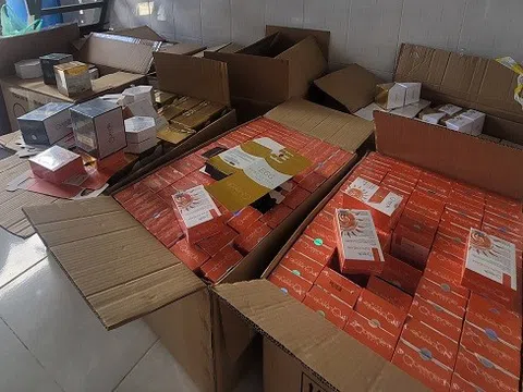 TP.HCM: Thu giữ lượng lớn mỹ phẩm không hóa đơn, chứng từ