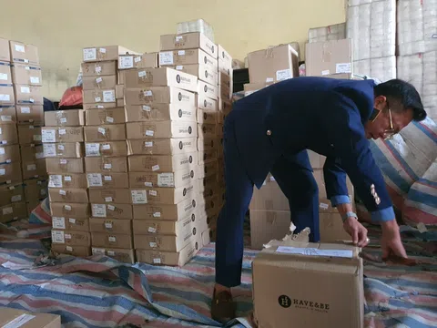 QLTT Bắc Ninh tiêu hủy hơn 30 nghìn sản phẩm mỹ phẩm Hàn Quốc