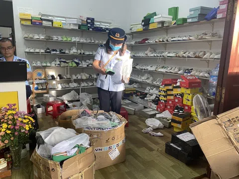 Đắk Lắk: Phát hiện 2 cơ sở kinh doanh hàng hóa không rõ nguồn gốc xuất xứ trên mạng xã hội Facebook