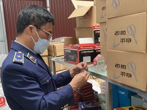 Tạm giữ gần 3.000 sản phẩm cơ khí giả nhãn hiệu MAKITA