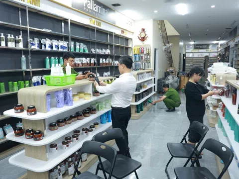 Quảng Trị phát hiện 2,5 tấn mỹ phẩm không rõ nguồn gốc