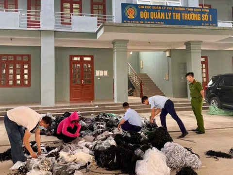 Ninh Bình: Tiêu huỷ hơn 56.500 sản phẩm quần áo và phụ kiện may mặc giả mạo nhãn hiệu