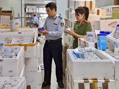 Chính phủ yêu cầu các Bộ tiếp tục chống buôn lậu, gian lận thương mại, hàng giả là sữa, thuốc, thực phẩm