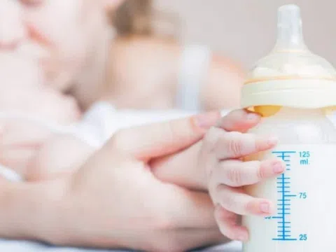 Tăng cường kiểm soát sản xuất, kinh doanh và quảng cáo sản phẩm dinh dưỡng cho trẻ nhỏ