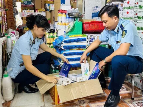 Quảng Ngãi tiêu hủy 673 bao thuốc lá điếu nhập lậu