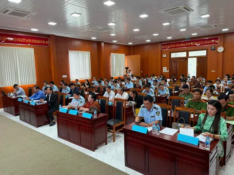 Hội thảo “Giải pháp bảo vệ hàng thật, giá trị hàng thật cho doanh nghiệp” tại Vĩnh Long