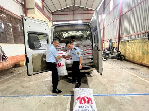 Quảng Trị: Tạm giữ hơn 3 tấn đường cát và trên 1.000 bao thuốc lá điếu lậu