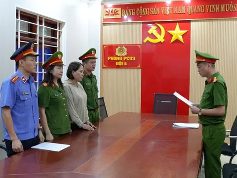 Nghệ An: Khởi tố chủ cơ sở sản xuất 2,7 triệu lít dầu ăn giả