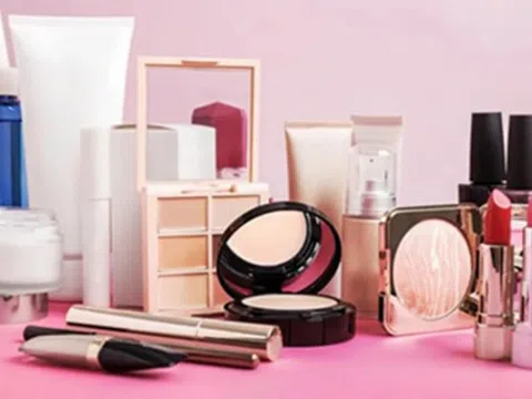 Đình chỉ lưu hành, thu hồi toàn quốc 3 sản phẩm mỹ phẩm Oral care gel, Nanotech AG+ và Kam For Kids