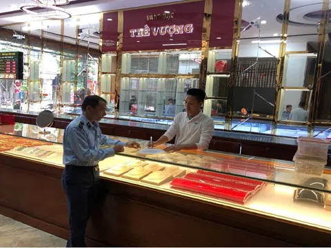 QLTT Thanh Hóa xử phạt cơ sở kinh doanh vàng giả mạo nhãn hiệu DIOR, CHANEL