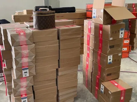 Kịp thời ngăn chặn hàng nghìn sản phẩm giả mạo nhãn hiệu nổi tiếng tại cửa khẩu