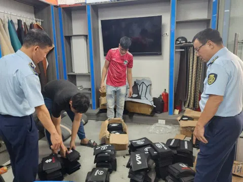 Ban chỉ đạo 389 TP. Hà Nội: Buôn lậu, gian lận thương mại và hàng giả vẫn có diễn biến phức tạp