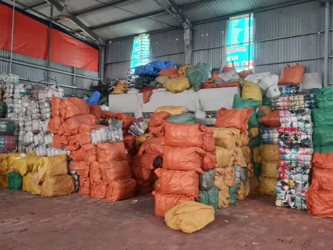 Hải Phòng: Phát hiện hơn 94 tấn quần áo đã qua sử dụng không rõ nguồn gốc