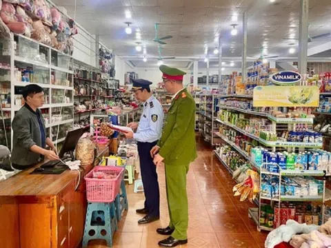 Tuyên Quang: Thu giữ hơn 300 sản phẩm mỹ phẩm không nguồn gốc trong đợt cao điểm kiểm soát thị trường Tết