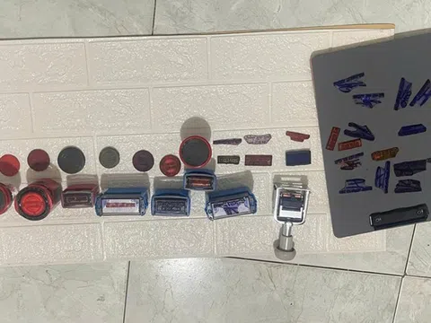 Quảng Ninh triệt phá đường dây làm giả giấy khám sức khỏe