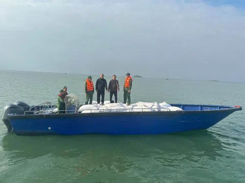 Bắt giữ nhiều vụ vận chuyển hàng hoá không rõ nguồn gốc, không giấy tờ hợp pháp