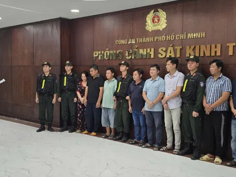 TP.HCM: Khởi tố 8 đối tượng trong đường dây sản xuất, buôn bán xăng giả quy mô lớn