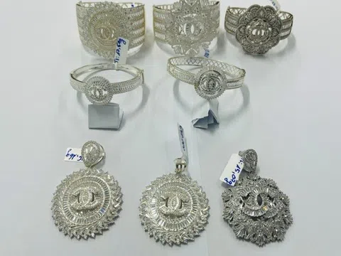 Đồng Tháp: Thu phạt hơn 450 triệu đồi đối với các cơ sở kinh doanh hàng giả mạo nhãn hiệu