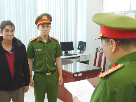 Hai đối tượng bị khởi tố vì sản xuất cà phê... giả