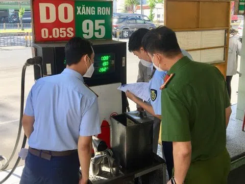 Kiểm tra, giám sát chặt chẽ các đại lý, cửa hàng xăng dầu