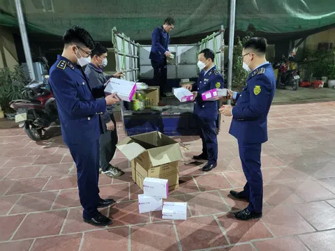 Thái Nguyên: Đội QLTT số 3 kiểm tra thu giữ hơn 200 bộ Kit test nhanh Covid-19 nhập lậu