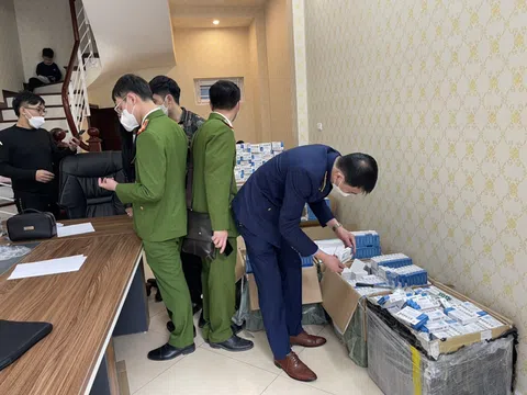 Hà Nội: Tiếp tục phát hiện lượng lớn thuốc điều trị Covid không nguồn gốc