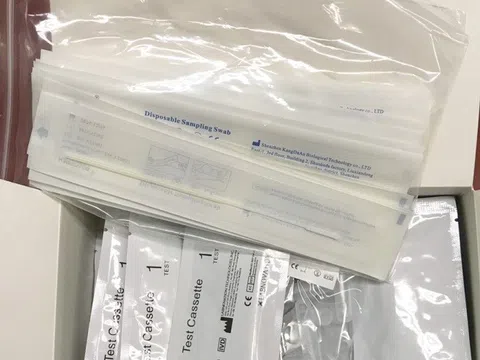 Hà Nội: thu giữ 3.000 bộ kit test nhanh Covid-19 không nguồn gốc